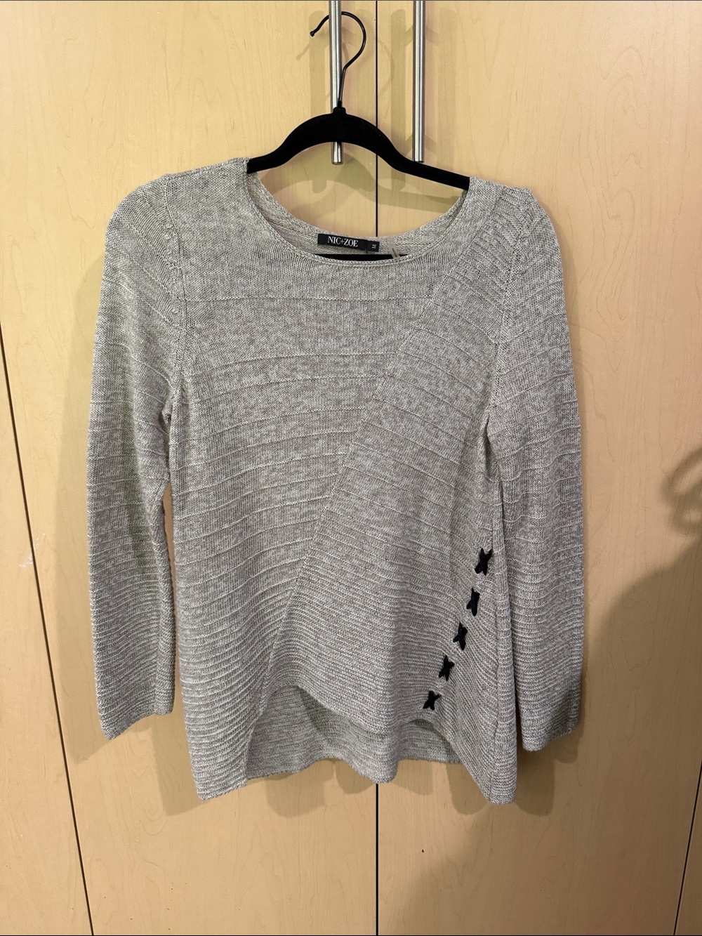 NIC+ZOE Light Gray Knit Crewneck Sweater with Side Bow Detail